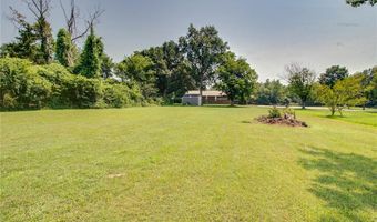 3518 Prince Rd, Alton, IL 62002
