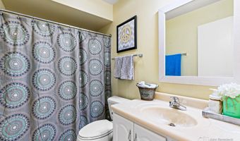 3350 N Carriageway Dr 217, Arlington Heights, IL 60004