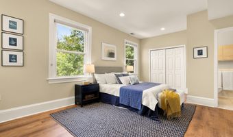 1231 FRANKLIN St NE, Washington, DC 20017