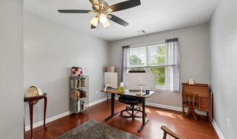 10 Dori Ln, Barnegat, NJ 08005