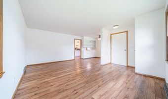1500 E LINDBERGH St, Appleton, WI 54911
