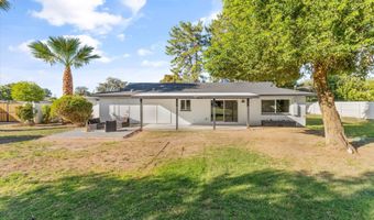 2029 W SHAWNEE Dr, Chandler, AZ 85224