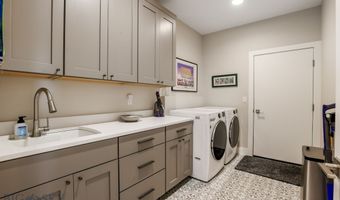 967 Auger Ln, Bozeman, MT 59718