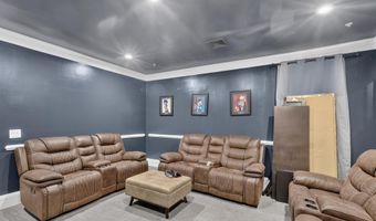 2465 ARMY NAVY Dr 1-202, Arlington, VA 22206