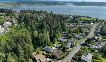 275 W NIAGARA Ave, Astoria, OR 97103