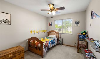 1215 7th Ave SE, Altoona, IA 50009