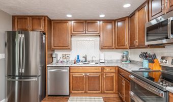 512 W Washington St, Alexandria, IN 46001