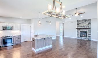5580 CHARLOTTE Dr, Ashland, MO 65010