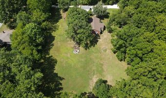 3539 Potts Dr, Akron, OH 44203