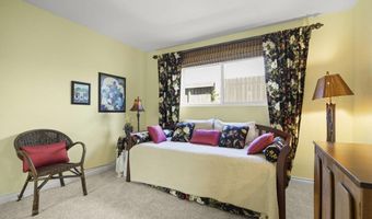 2142 Klamath Dr, Camarillo, CA 93010