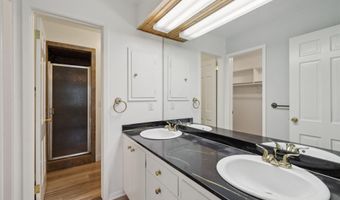 1010 56th St, Des Moines, IA 50311
