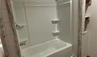 3035 Cutters Grove Ave, Anoka, MN 55303