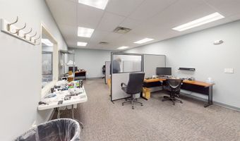 10 Commerce Park N, Bedford, NH 03110