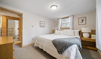 15 Goose Hollow Rd, Campton, NH 03223