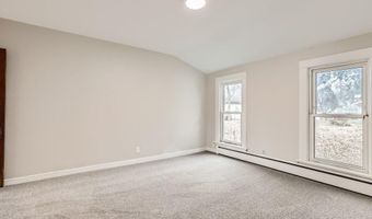 555 Tyler St, Anoka, MN 55303