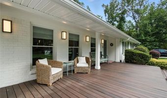 184 Cold Creek Dr, Alpharetta, GA 30009