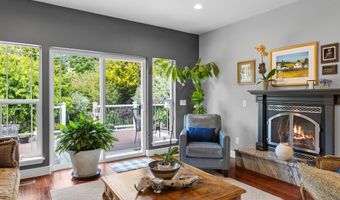 7180 VISTA RIDGE Dr, Brookings, OR 97415