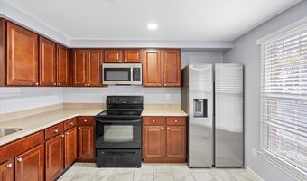 570 BAY DALE Ct, Arnold, MD 21012