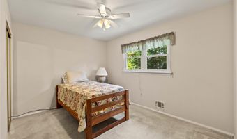 5 Daisy Ct, Airmont, NY 10901