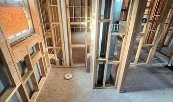 417 Manchester St, Aurora, IN 47001