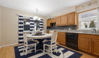 114 Interlochen Dr, Algonac, MI 48001