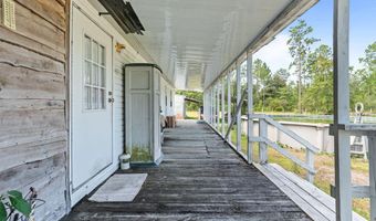 22390 NW Valencia Dr, Altha, FL 32421