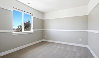 822 W STAR SPANGLED Dr, Bluffdale, UT 84065