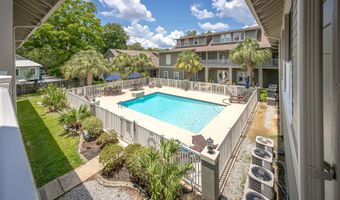 922 Porter Ave 216, Ocean Springs, MS 39564