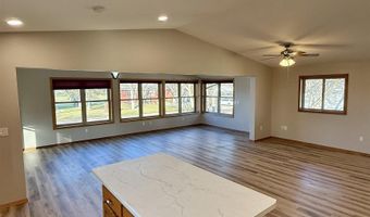 350 N Cherry Ave, Bridgewater, SD 57319