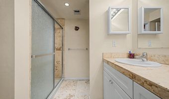 7502 E CAREFREE Dr 201, Carefree, AZ 85377
