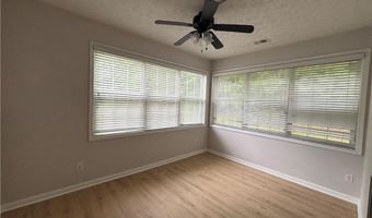 2402 Greenside Ct, Austell, GA 30106