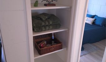 2845 Waialae Ave 121, Honolulu, HI 96826