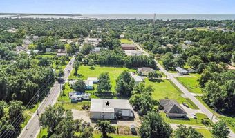 526 Main St, Bay St. Louis, MS 39520