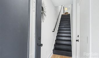 1312 Carolyn Dr, Charlotte, NC 28205