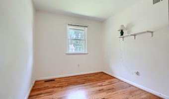 445 RUTH Rd, Arnold, MD 21012