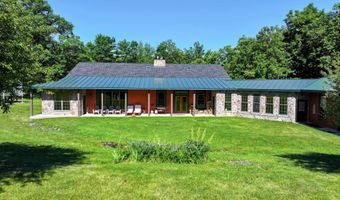 341 Turkey Farm Rd, Benson, VT 05731