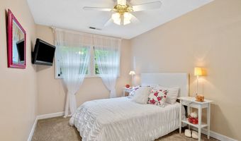 15390 SW DAVIS Rd, Beaverton, OR 97007