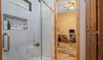 12093 Sulphur Springs Rd, Adkins, TX 78101