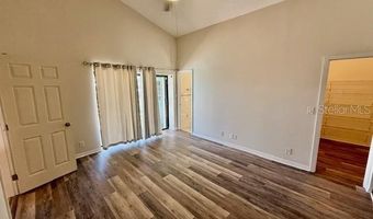 906 CHIPAWAY Dr, Apollo Beach, FL 33572