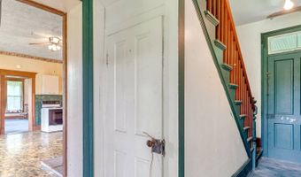 3789 Spring Valley Rd, Alderson, WV 24910