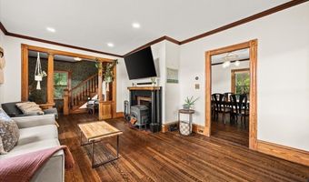 544 Main St, Acushnet, MA 02743