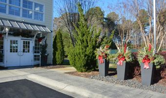 10900 HOLYSTONE Ln 202, Berlin, MD 21811