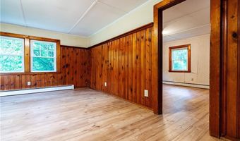 3442 Flat River Rd, Coventry, RI 02816