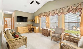 3831 N WAYSIDE Ln, Appleton, WI 54913