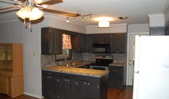 312 DEWING St, Bastrop, LA 71220