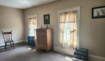 151 Kenduskeag Ave, Bangor, ME 04401