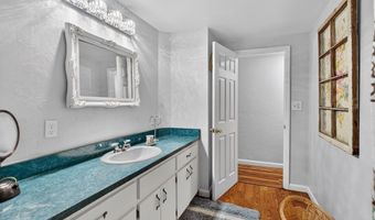 7649 22nd St, Bell, FL 32619