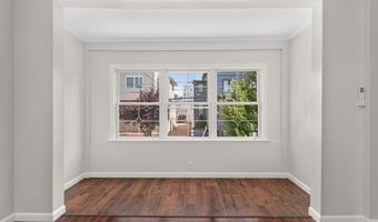 46 E 44TH St, Bayonne, NJ 07002