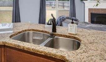 203 Creek View Dr, Austin, AR 72007