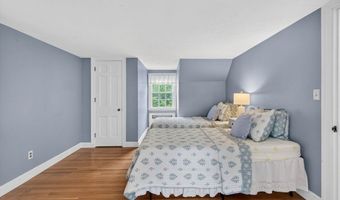 9 Stratford Rd, Andover, MA 01810